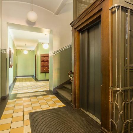Апартаменты Royal Рига Экстерьер фото